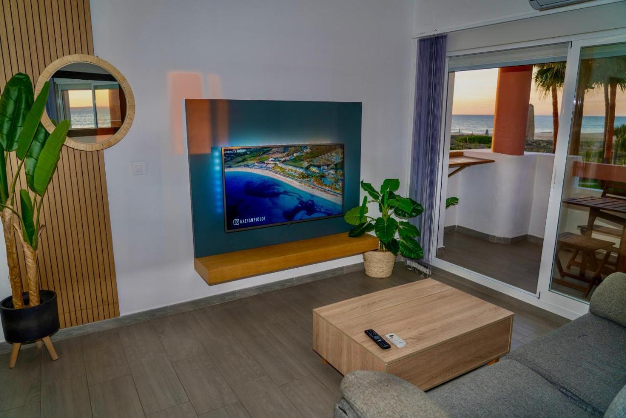 Apartasuites Royal Zahara, Maximo Confort Con Vistas Al Mar Zahara de los Atunes Exterior foto